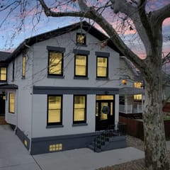 Chatham Manor