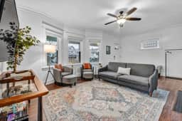 W 61st 1337 - Image 3